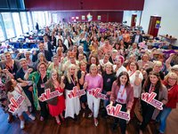 Gruppenbild bei der Bezirksfrauenkonferenz des DGB NRW 2025
